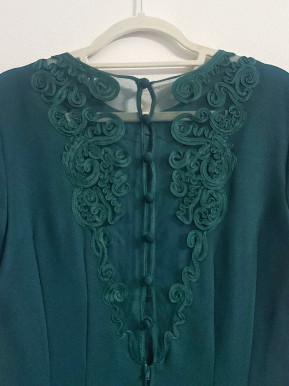 Maggy London Green Lace Detail Sheath Midi Dress Size 10 Elegant Formal - Picture 4 of 8